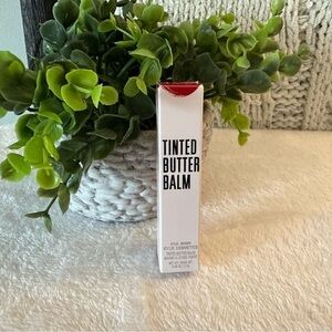 Kylie Cosmetics Lip Balm